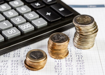 What Are The Differences Between Betterment And M1 Finance?